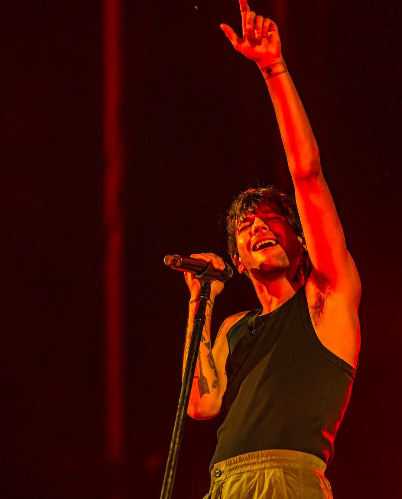 Louis Tomlinson preforming at Untold Fretival earlier this year.