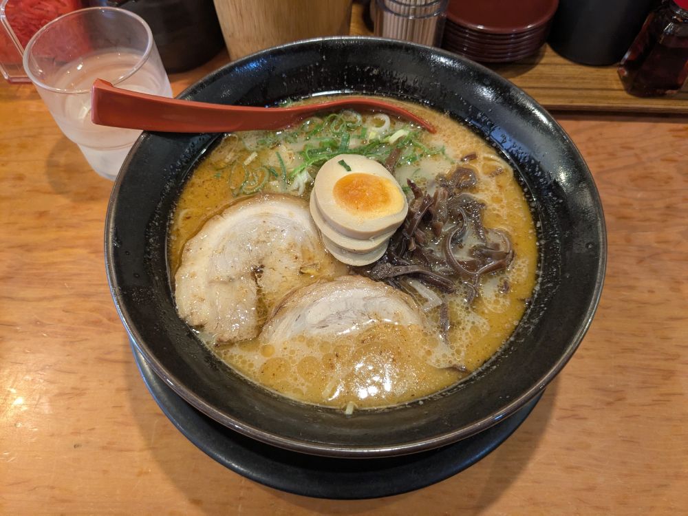 熊本ラーメン肥後もっこす　熊本ラーメン
