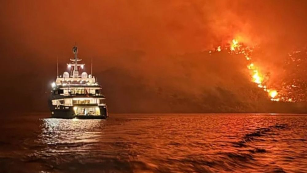 Captain of 54m charter yacht Persefoni I jailed ahead of arson trial over Greek forest fires