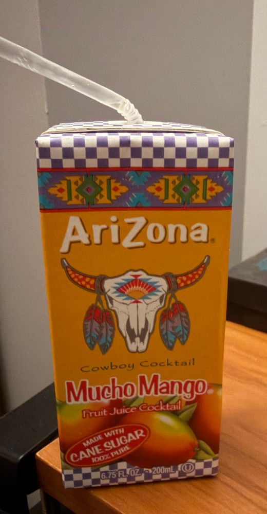 Arizona Mucho Mango juice box