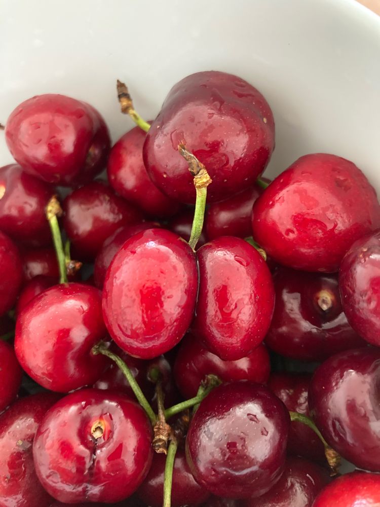 cherry that looks like a butt