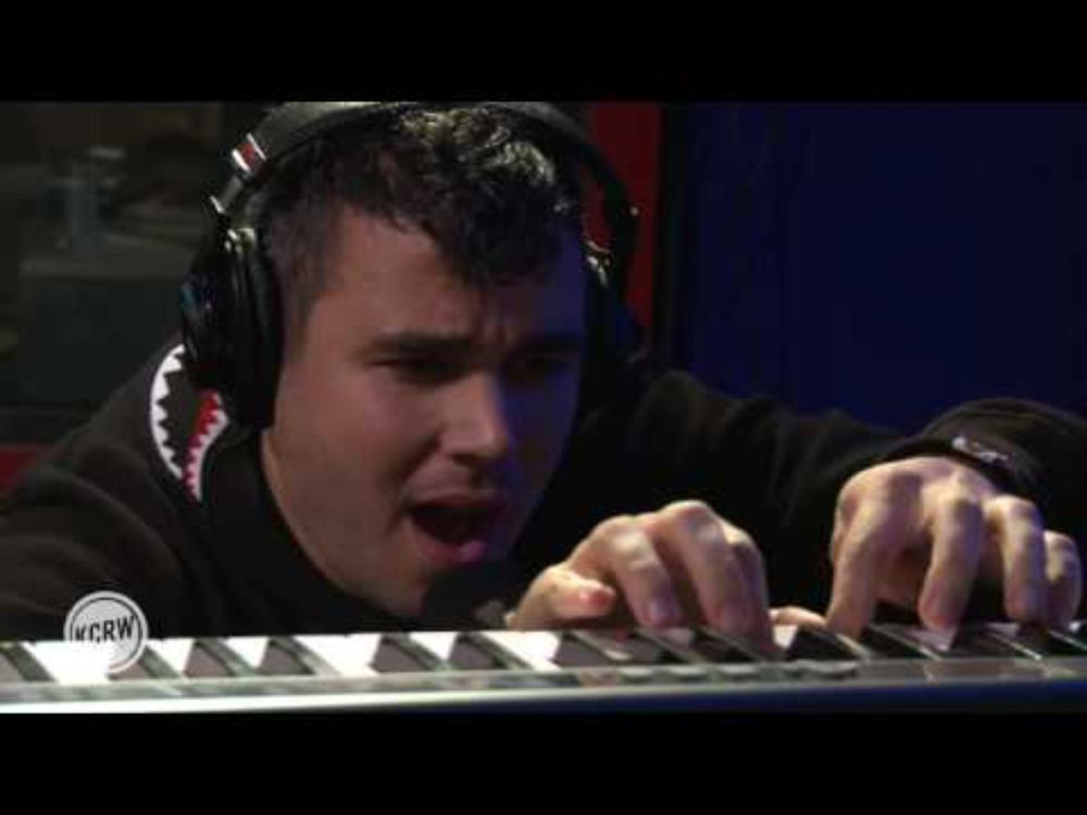 Hamilton Leithauser + Rostam performing "A 1000 Times" Live on KCRW
