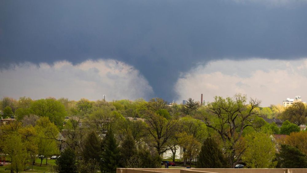 US-Bundestaat Nebraska: Tornado fegt Firmengebäude weg