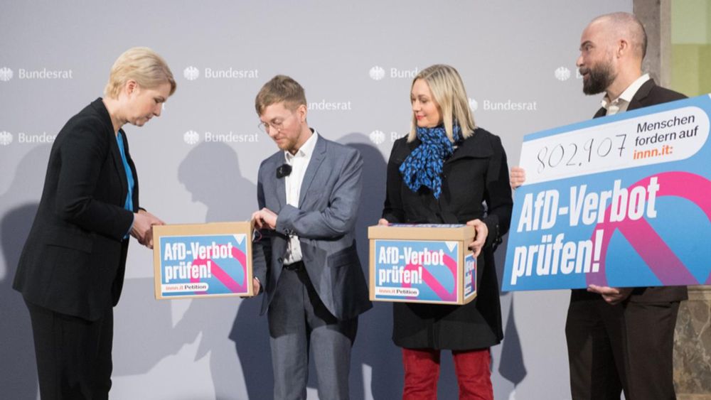 800.000 unterschreiben für Prüfung eines AfD-Verbots