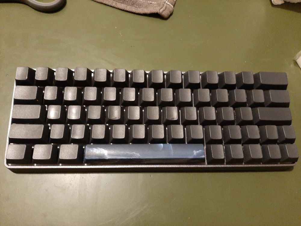 Le clavier de retour à la normale avec ses touches noires