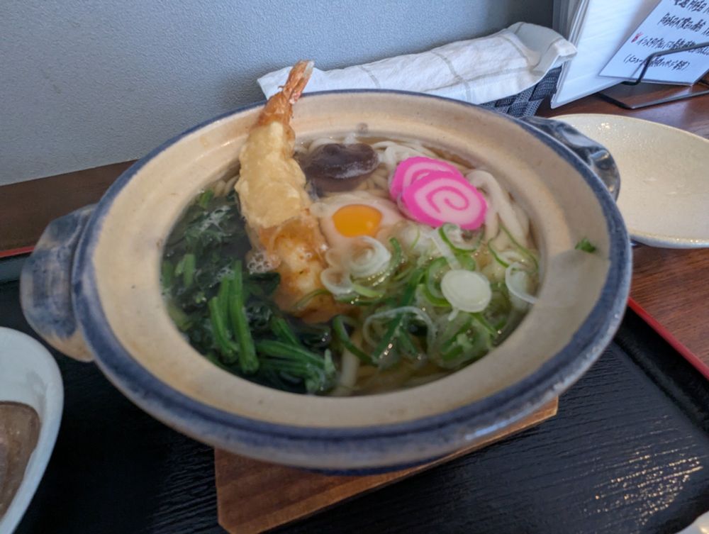 鍋焼きうどん