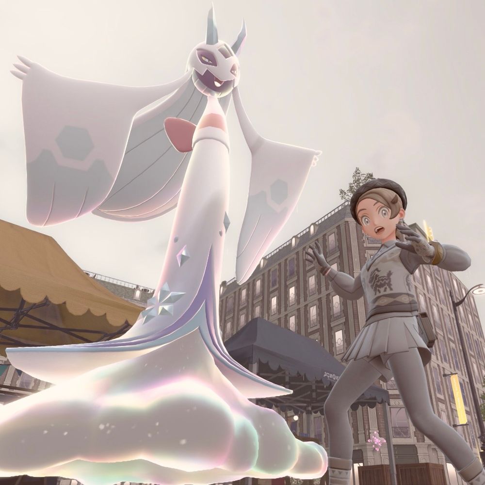 Alpha Mega Froslass with tiny trainer