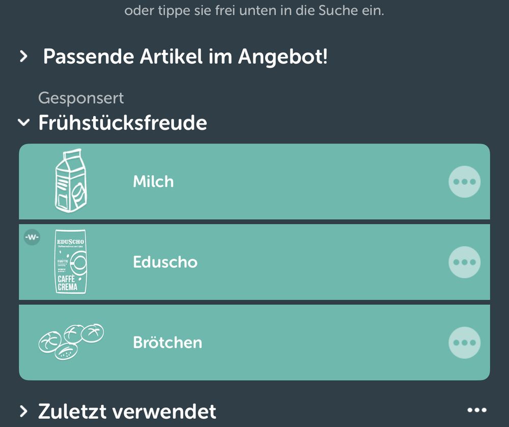 Screenshot der Einkaufslisten-App „Bring“. In der gesponserten Empfehlungssektion „Frühstücksfreude“ stehen die Artikel „Milch“, „Eduscho“ und „Brötchen“ aufgelistet. Der Eintrag „Eduscho“ beinhaltet eine stilisierte Illustration einer Packung „Eduscho Caffè Crema“-Bohnen und eine Markierung als Werbung in der oberen linken Ecke.