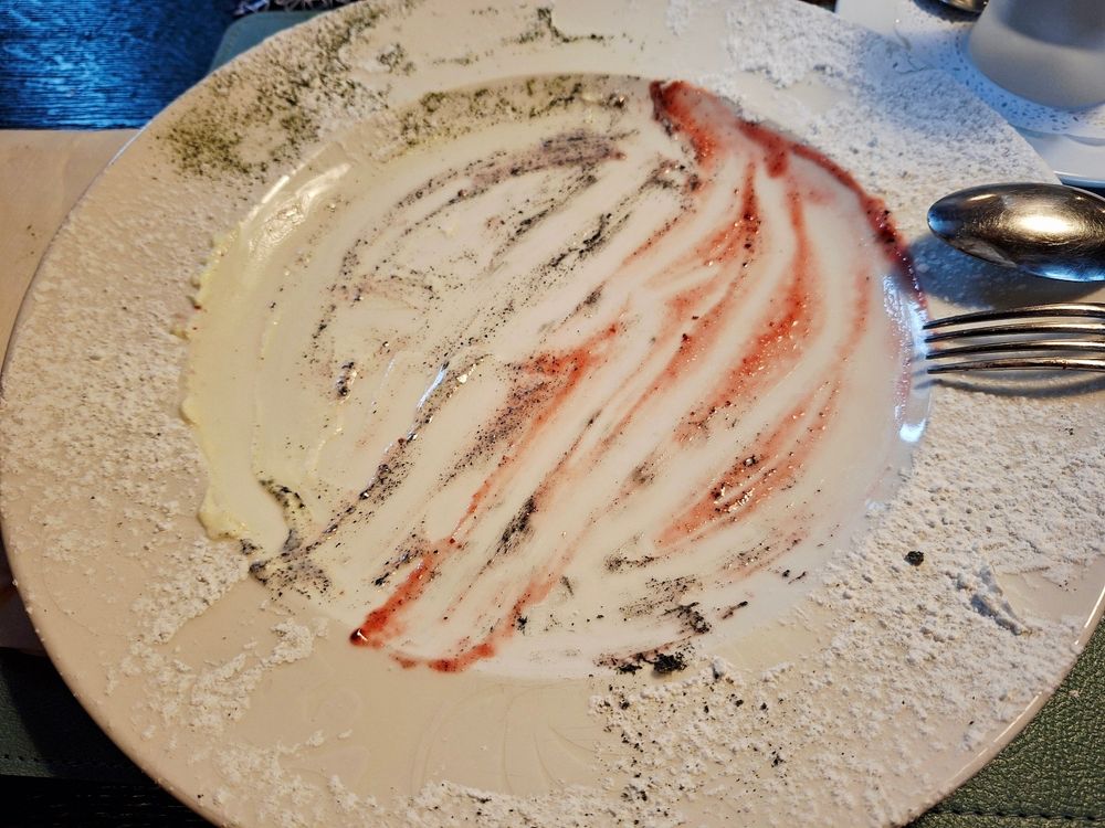 Leerer Dessertteller