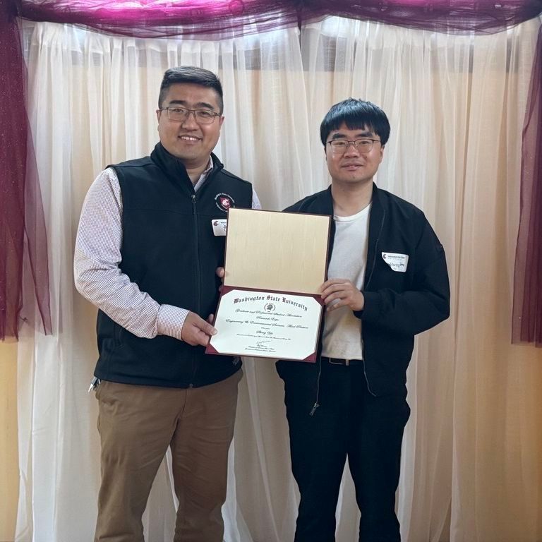 Dr. Jack Zhang and PhD student Sheng Yu