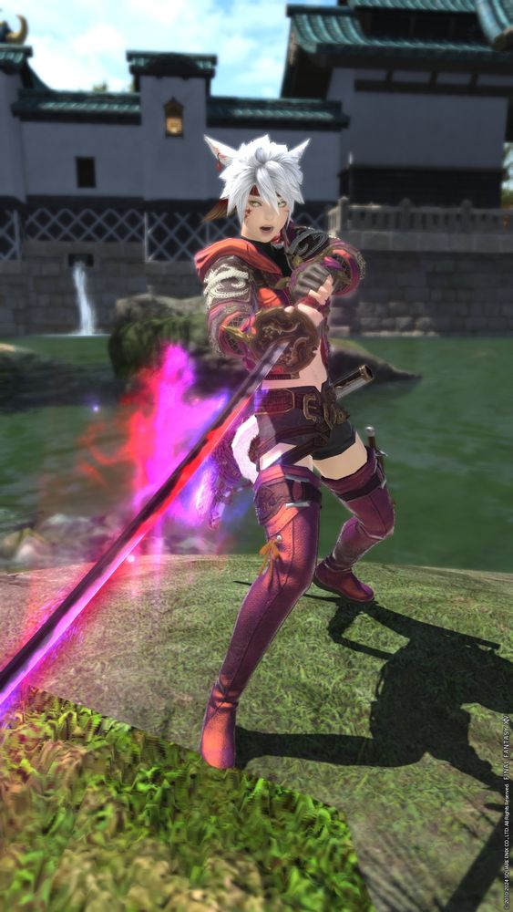 a final fantasy 14 screenshot of a miqo'te Samurai in red gear swinging a pink, purple and blue glowing sword.