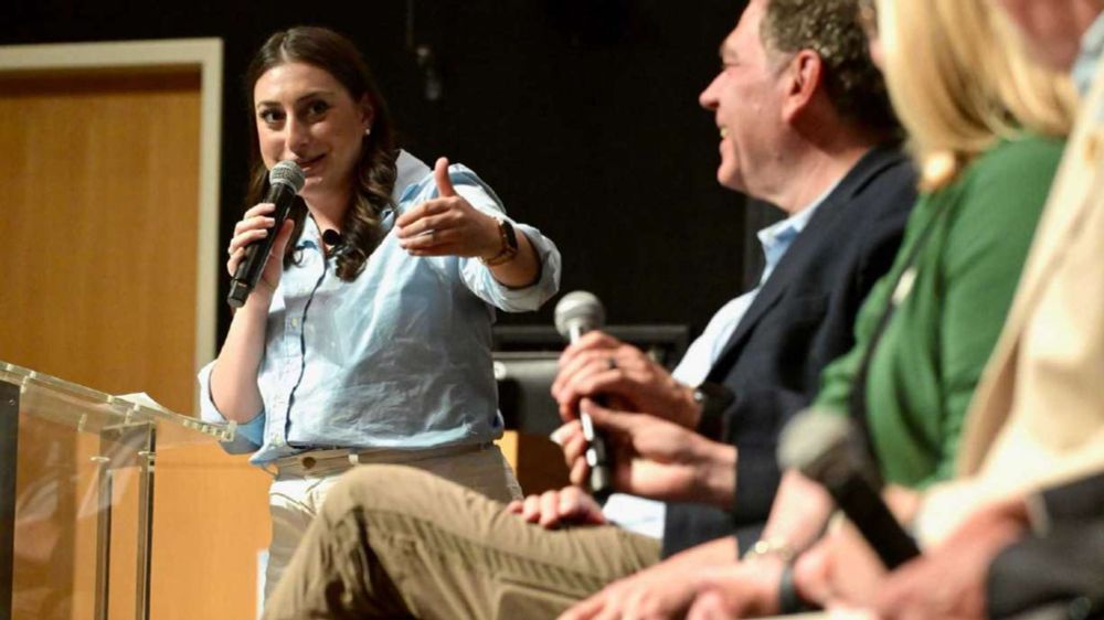 Democrats need an 'affirmative vision' of affordability, California Rep. Sara Jacobs tells Utah crowd