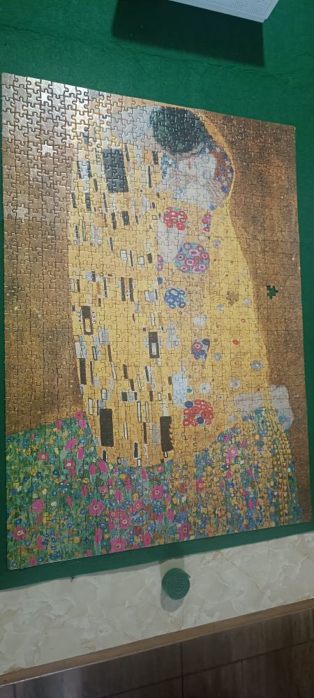 Rompecabezas de 1000 piezas de la imagen de la pintura El beso de Klimt 