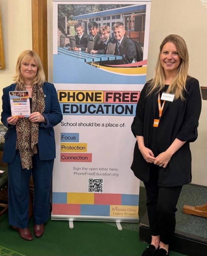 Rosie bloody Duffield looking smug in front of the phone free education sign sponsored by the Brianna Ghey legacy foundation