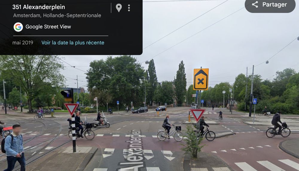 Streetview 2029, les feux ont disparu