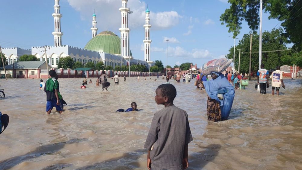 (S+) Fluchtursachen in Afrika: Tausend Fluttote, und keinen kümmert’s