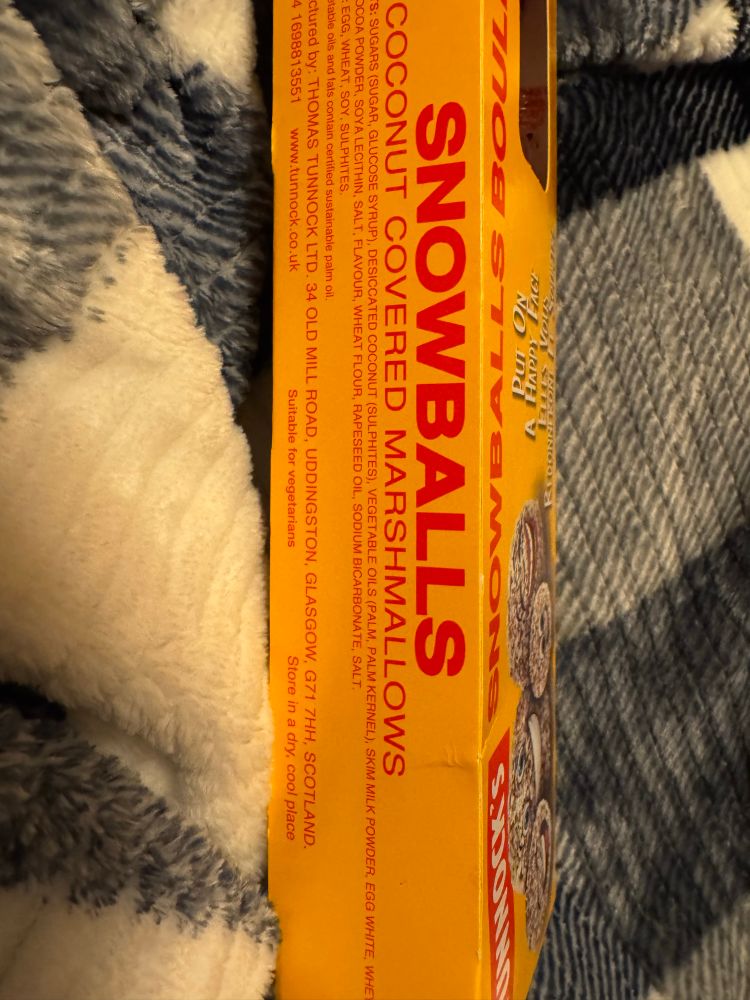 Tunnocks Scotland Snowballs