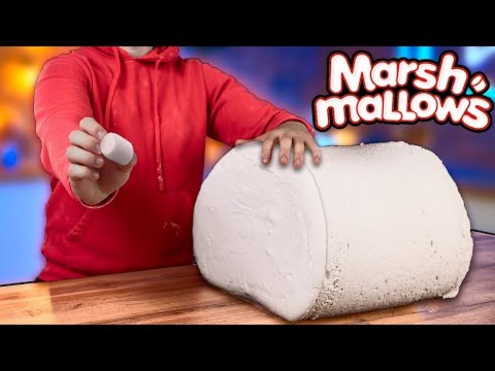 I MADE A GIANT MARSHMALLOW WEIGHING 20 KILOGRAM.