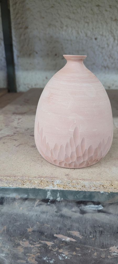 Chante pleure en grès.  Mais a quoi donc cela peut il servir?