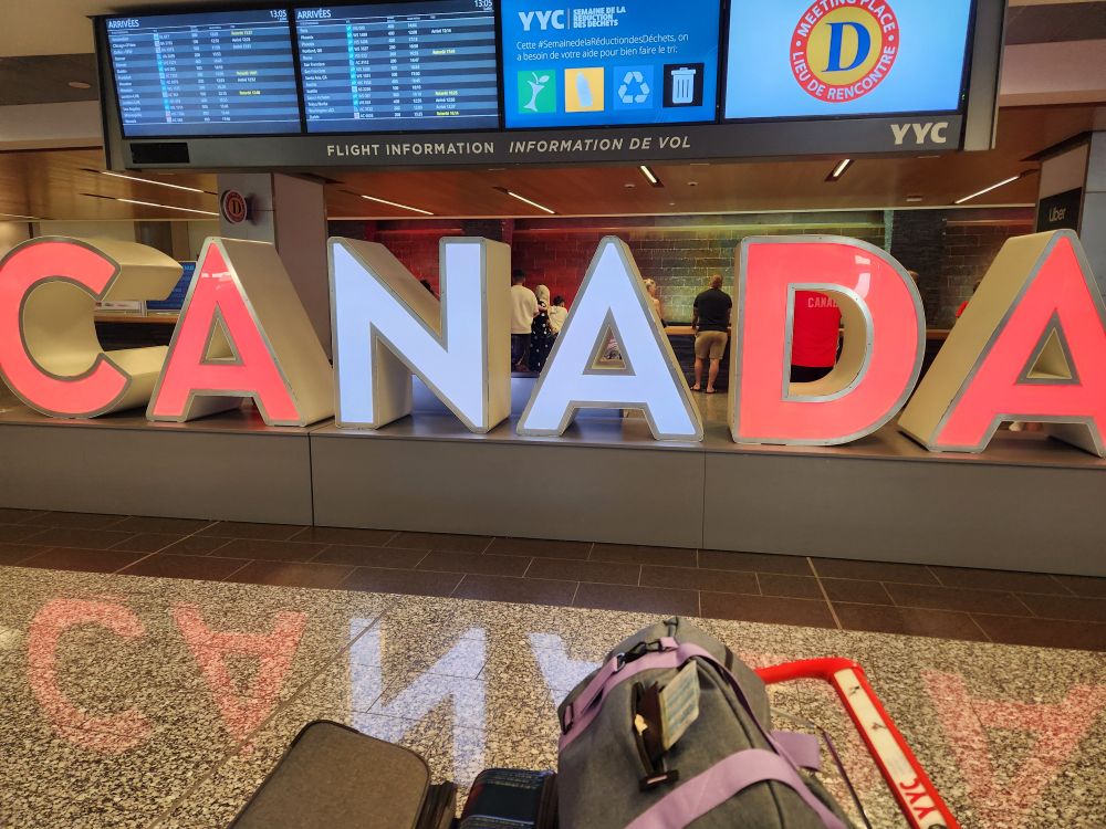 The Canada sign at the Calgary airport.