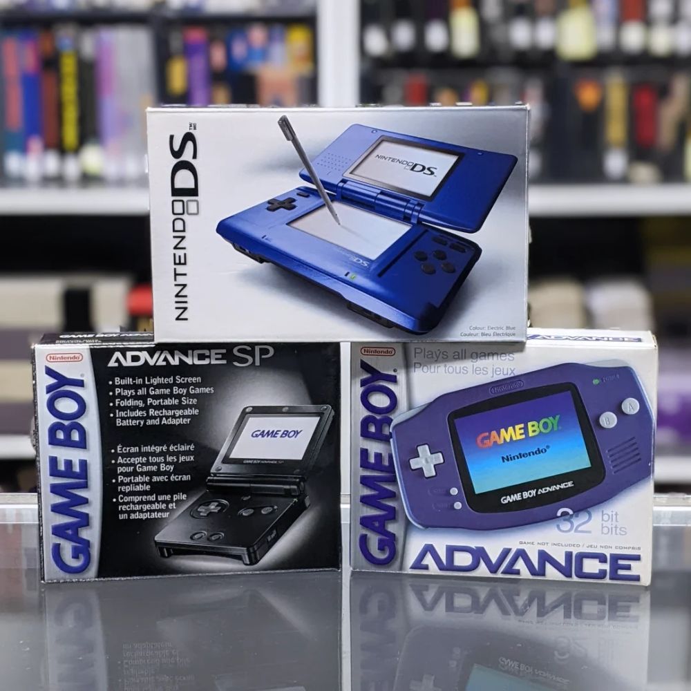 Some nice condition CIB Nintendo handhelds have just hit the shelf... 👀