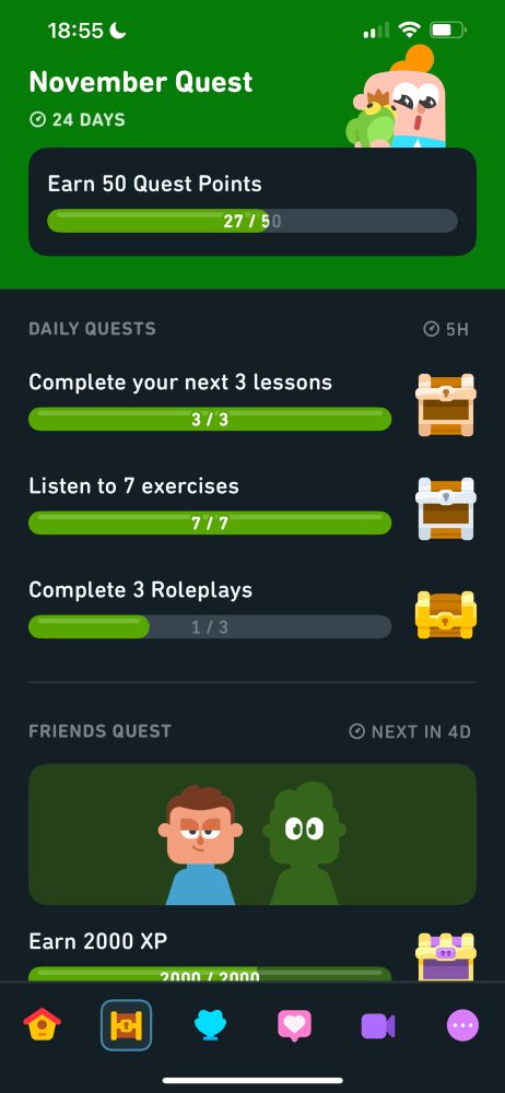 Screenshot from Duolingo showing the daily tasks. The first two are completed. The third task is ”Complete 3 roleplays and is 1/3 completed”.
