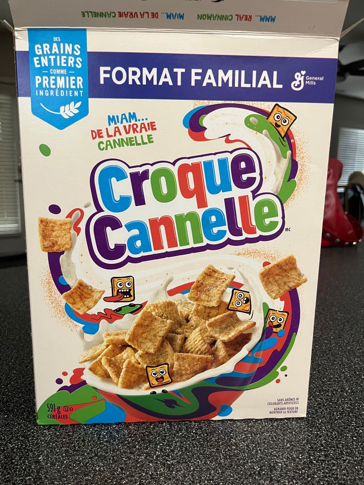 foto von kanadischer cini mini packung auf französisch heißen die anscheinend „croque canelle“
