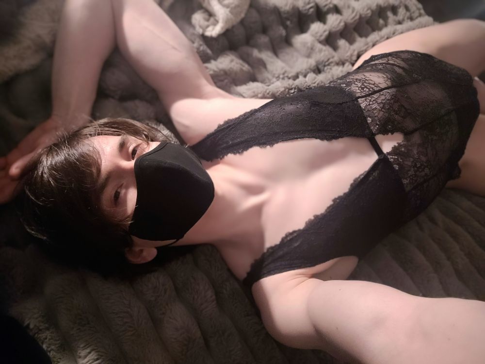 It's me!! In a very lacey piece of underwear