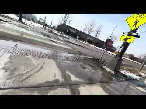 Winter biking in Minneapolis (Midtown Greenway + Cedar Lake Trail) [No Talking]