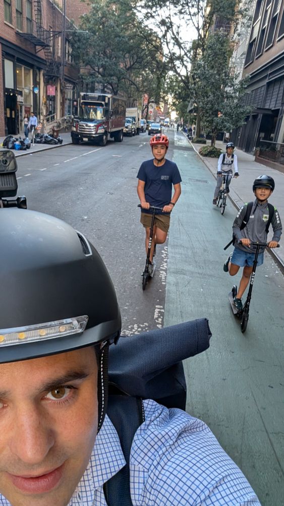 2 bikes + 2 scooters