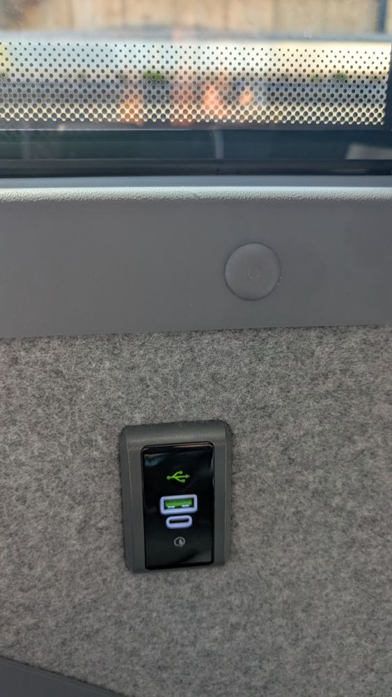 USB A & C chargers on public bus 