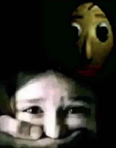 meme where baldi is on the background in the dark covering a little girl's mouth