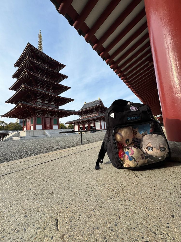 Nenechi, Polka, Lamy and Botan plushies with the 2 Central Buildings of Shitennoji Temple in the background.