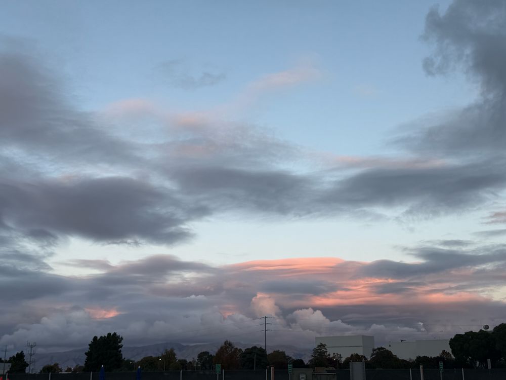 Clouds and a pink sunset 