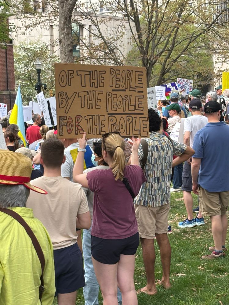 Picture of huge crowd marching in Richmond VA for #HandsOff rally against current administration and in support of Democracy!