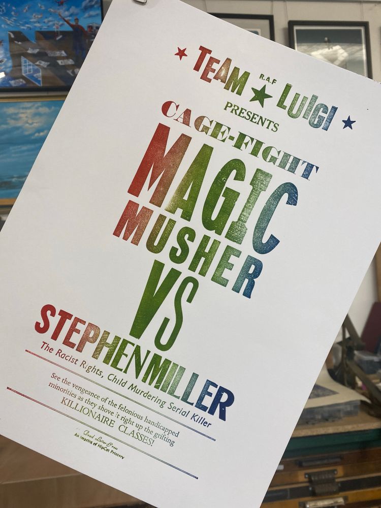 Magic Musha cage fights Stephen Miller and kicks his kecks! 