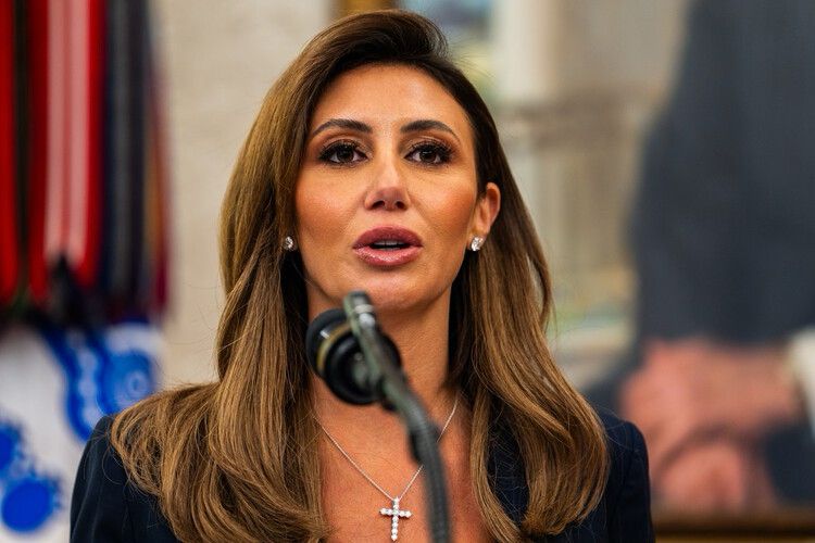 Alina Habba is freaking out that she got fired (again).