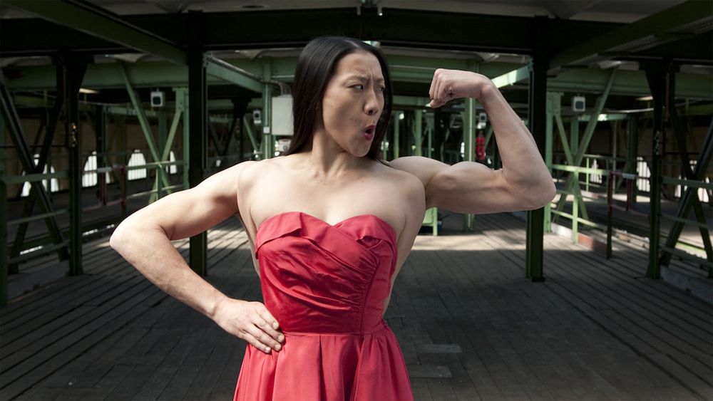 One of Pina Bausch’s dancers is comically jacked.