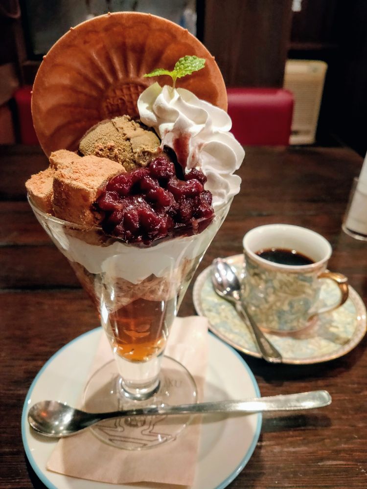 なんとかほうじ茶パフェ