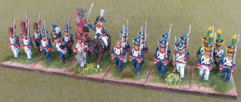 Time for a little more Napoleonic Polish remembrancing. This time it's the first battalion of the 2nd Infantry Regiment. Or at least how I use them. The second battalion is currently being formed.

Front Rank Figurines with a GMG Designs standard.