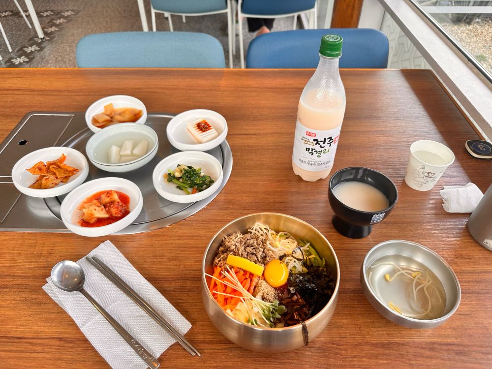 I had to have Bibimbap in my home town in Jeanju, because that’s where the dish was invented! Bibimbap has always been my favorite Korean food. This was at a famous spot in the Hanok Village in Jeonju, and it was 🔥🔥🔥