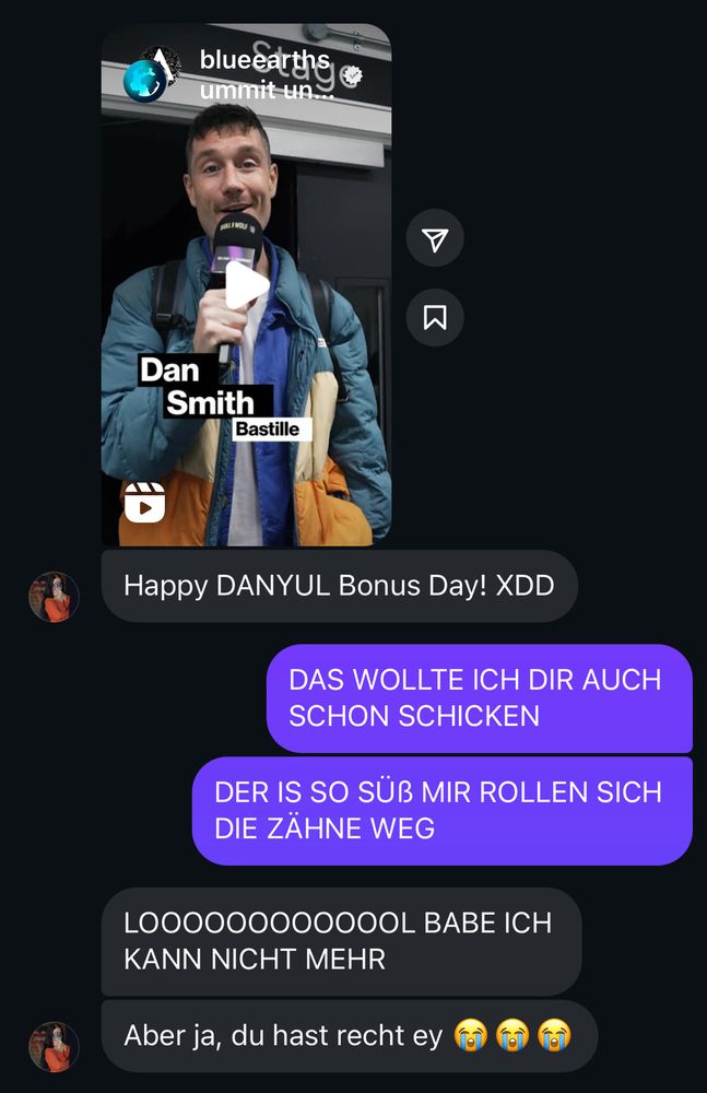 Das Bild zeigt einen Chatverlauf zwischen der markierten Person und mir. 