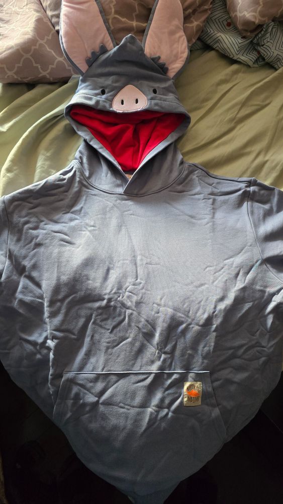 Bat Hoodie from Natural Habitat came in today!!! YAY