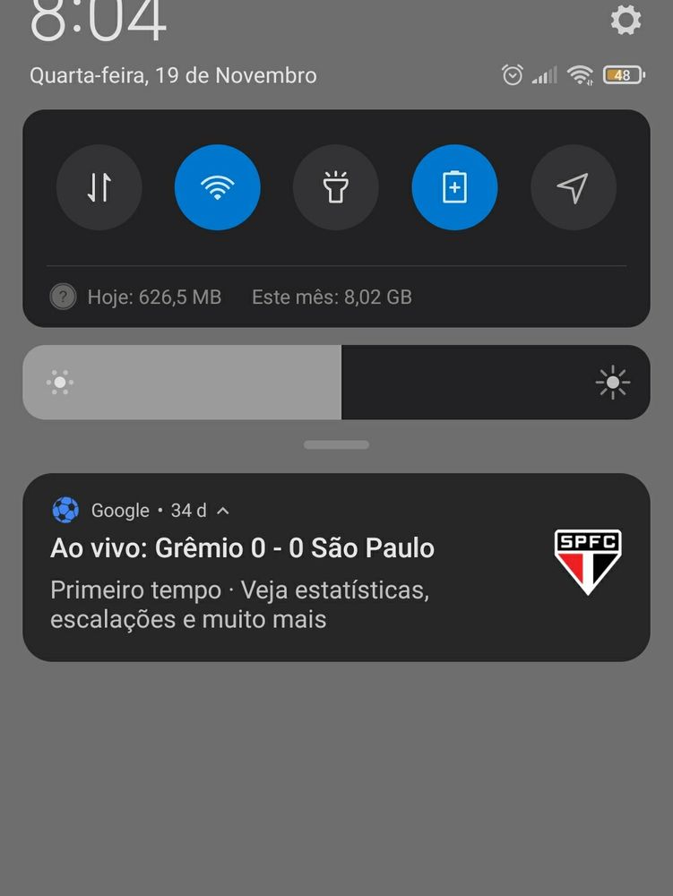 Print da aba de notificações do meu celular, com a notificação da google de 34 dias atrás
"Ao vivo: grêmio 0 - 0 são paulo 
Primeiro tempo - veja estatísticas, escalações e muito mais" 
No canto direito está o símbolo do são paulo