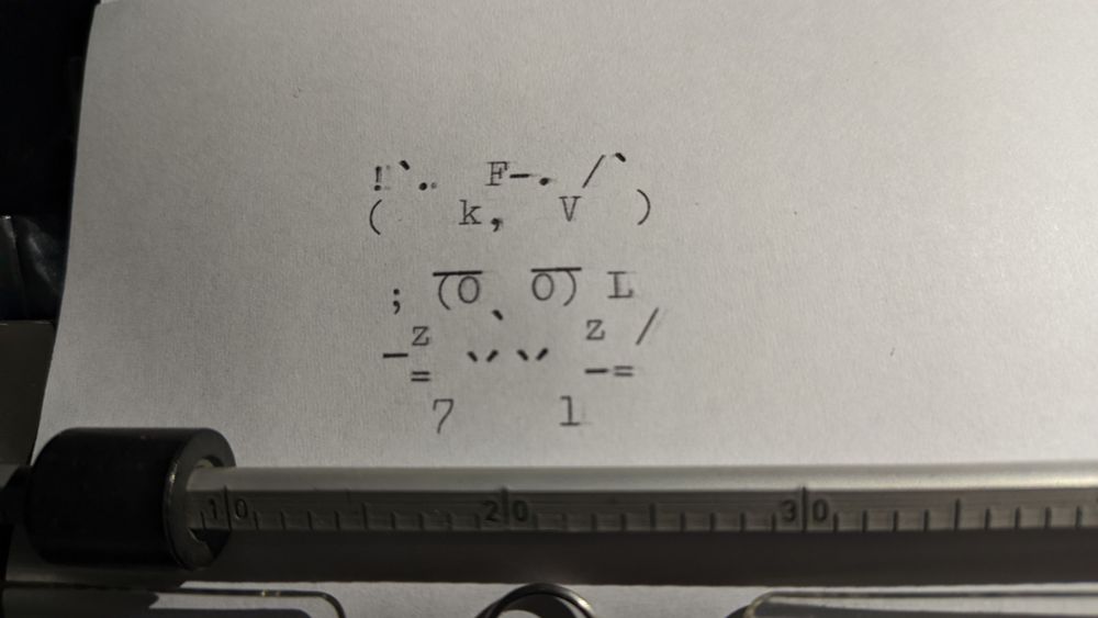boykisser ASCII art, actually by me this time