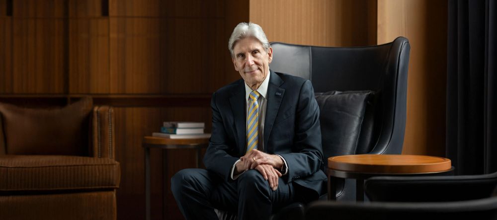 Chancellor A fourth-generation physician whose paternal grandparents fled Germany in the early 1930s to build a new life in Mexico, Julio Frenk catalyzed his deep gratitude for the kindness of strange...
