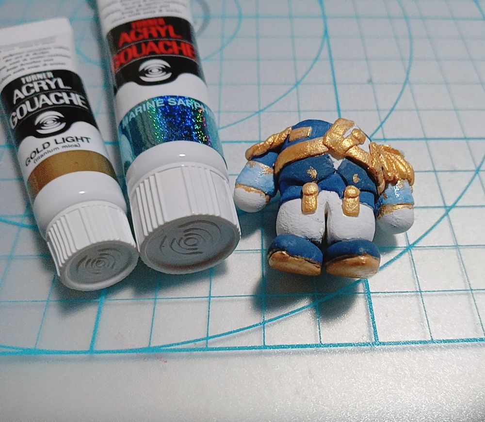 アクリルガッシュのゴールドライトとラメマリンサファイア超良い