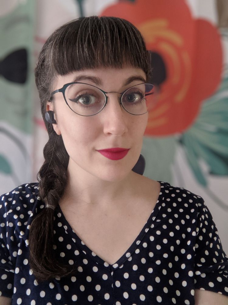 me in teal wire rounded cat eye glasses