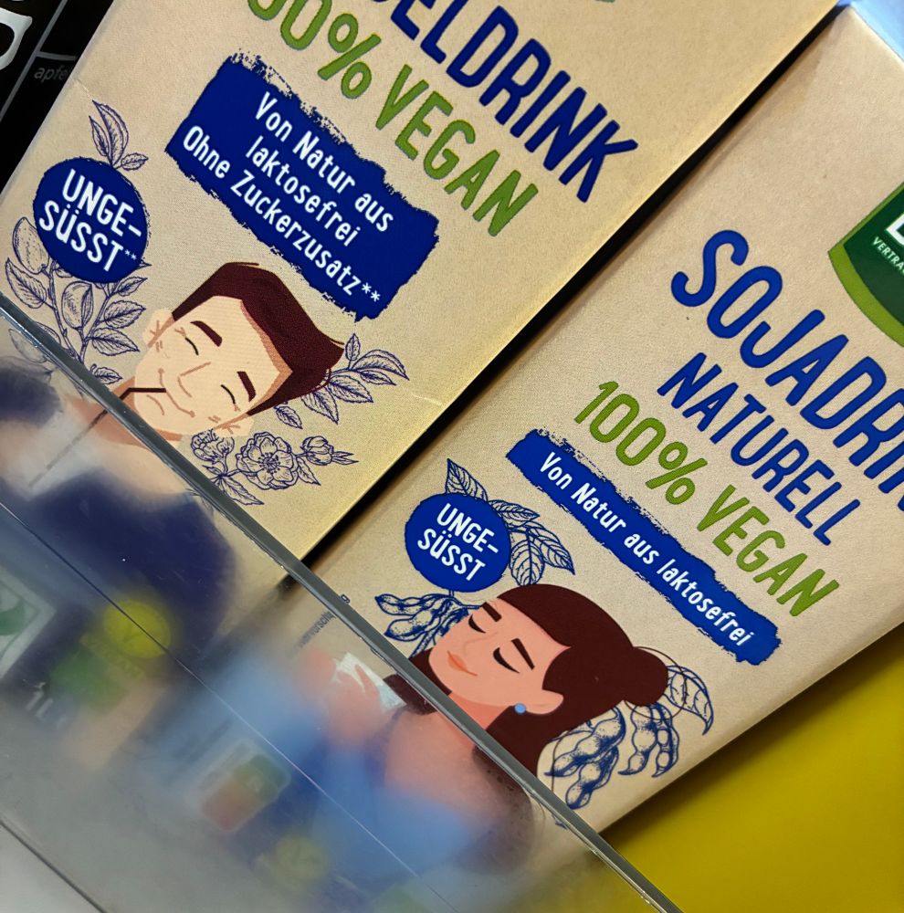 netto mandeldrink und sojadrink bei beiden ist eine person vorne drauf illustriert 