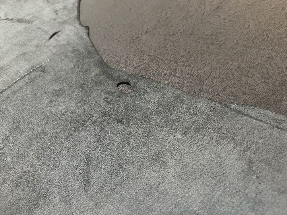 ツキノワグマの革